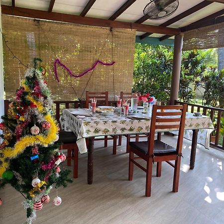 See Turtle Villa Tangalle Exterior photo