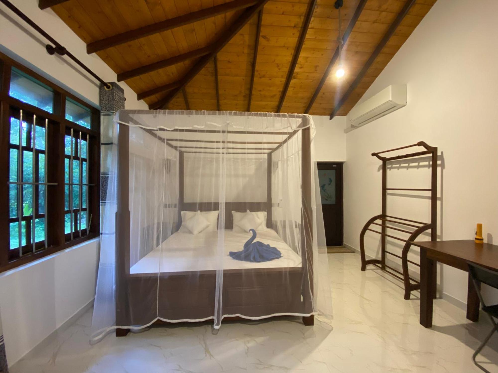 See Turtle Villa Tangalle Exterior photo