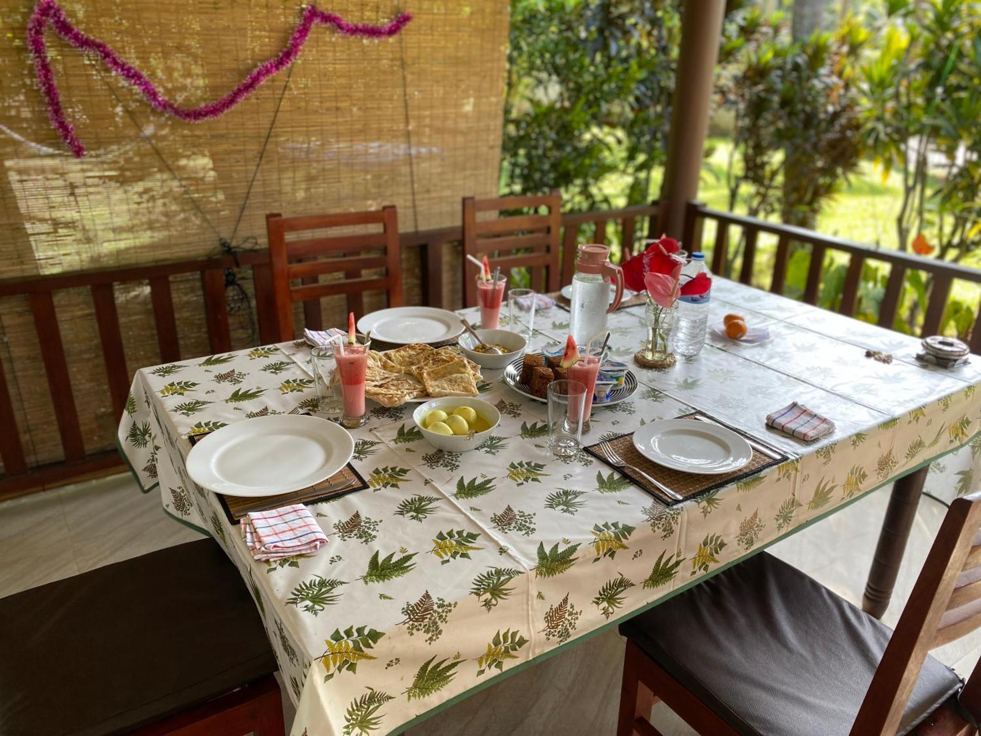 See Turtle Villa Tangalle Exterior photo